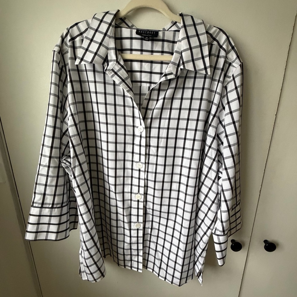 Foxcroft Non-Iron Black White Windowpane Shirt 24W Plus Button Up